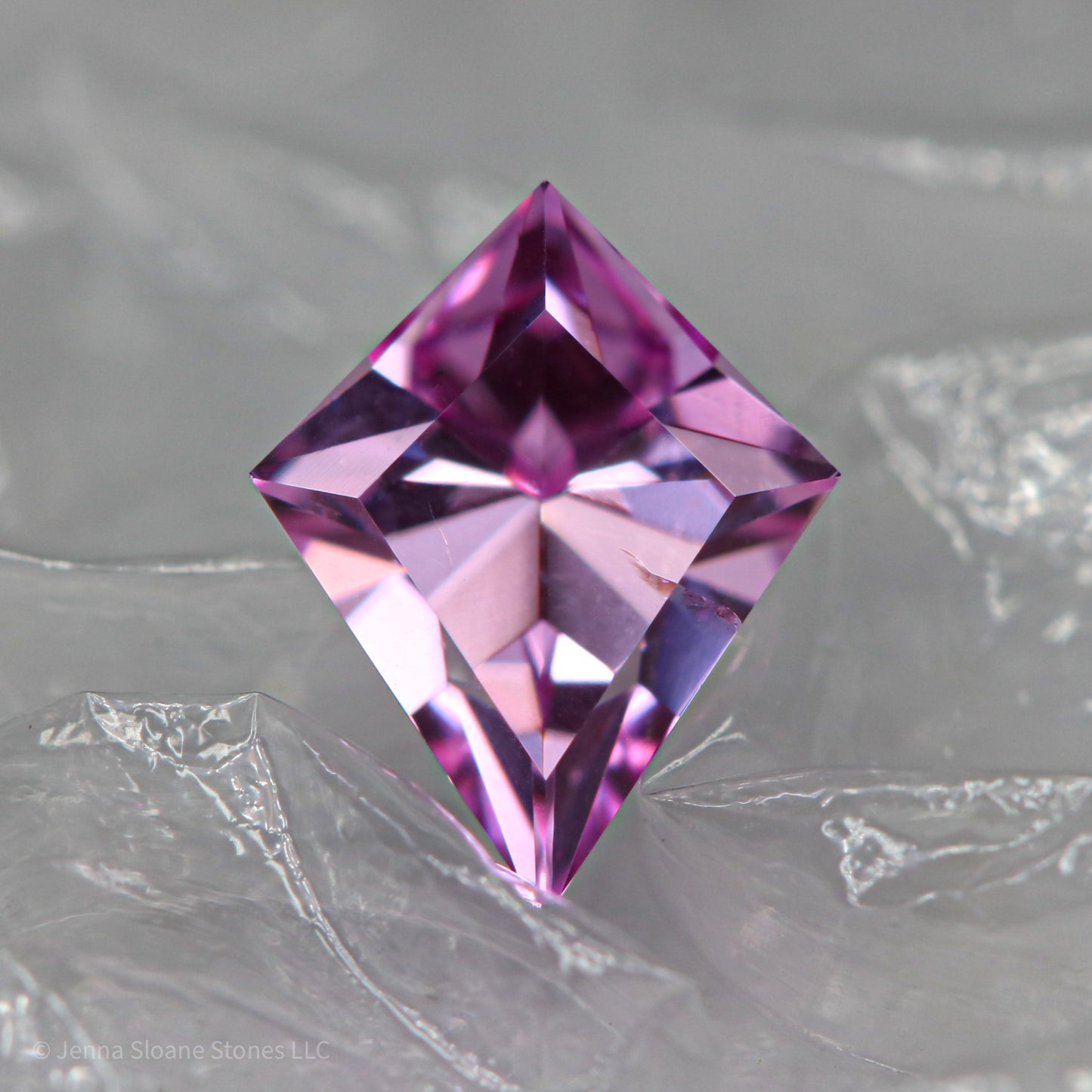 1.00ct Ilakaka No Heat Sapphire