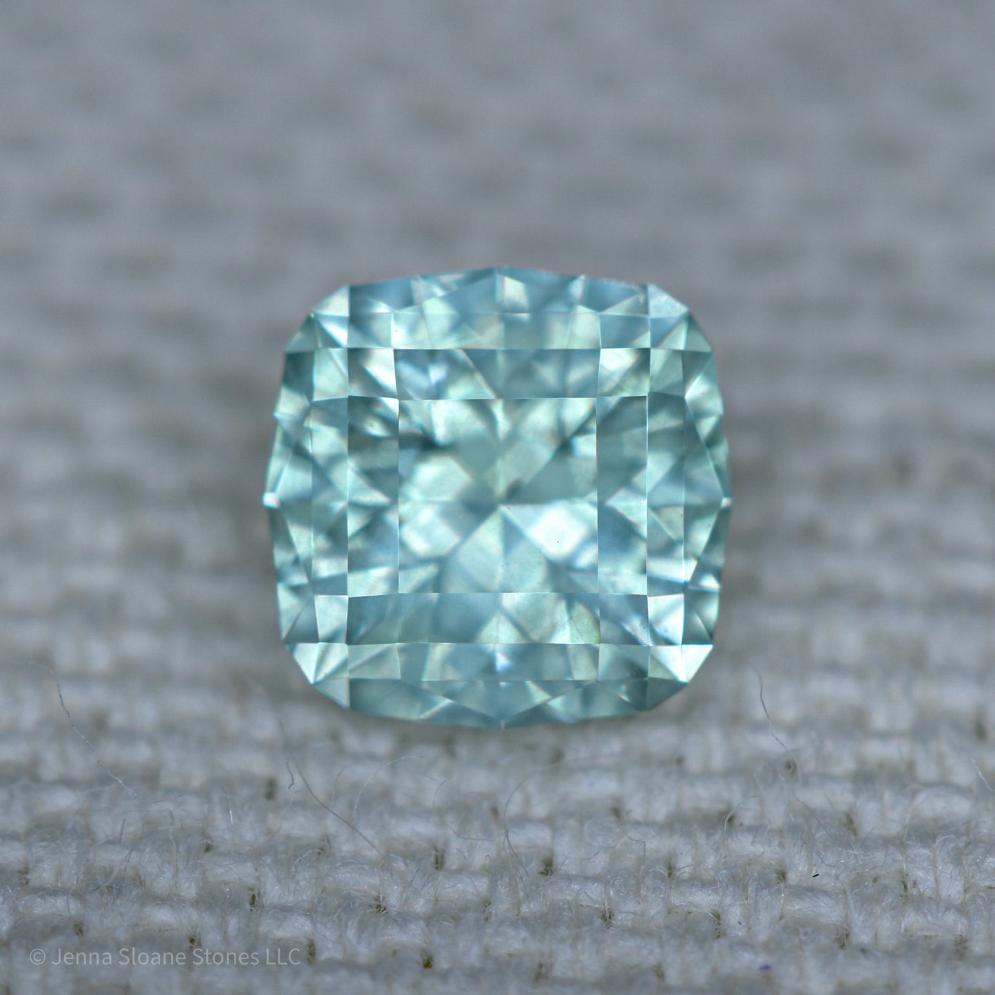 0.88ct Montana Sapphire