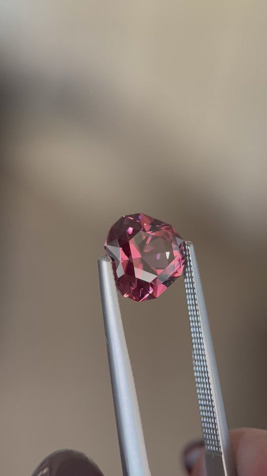 2.65ct Mozambique Zircon