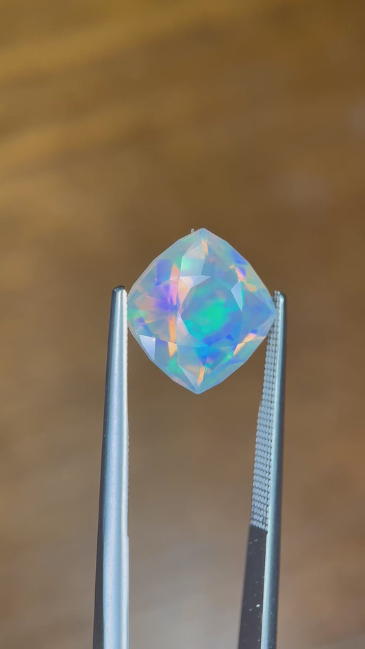 3.84ct Ethiopian Opal