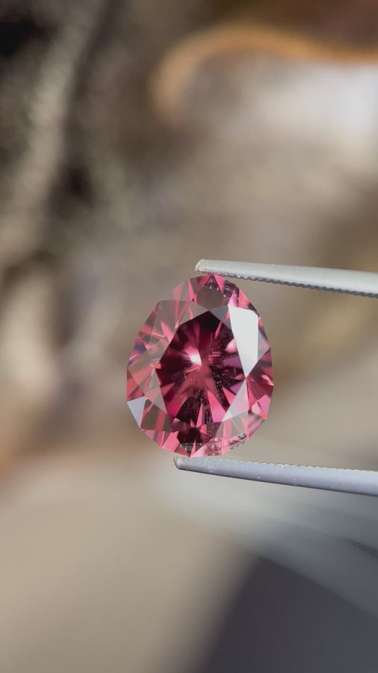 8.26ct Mozambique Zircon
