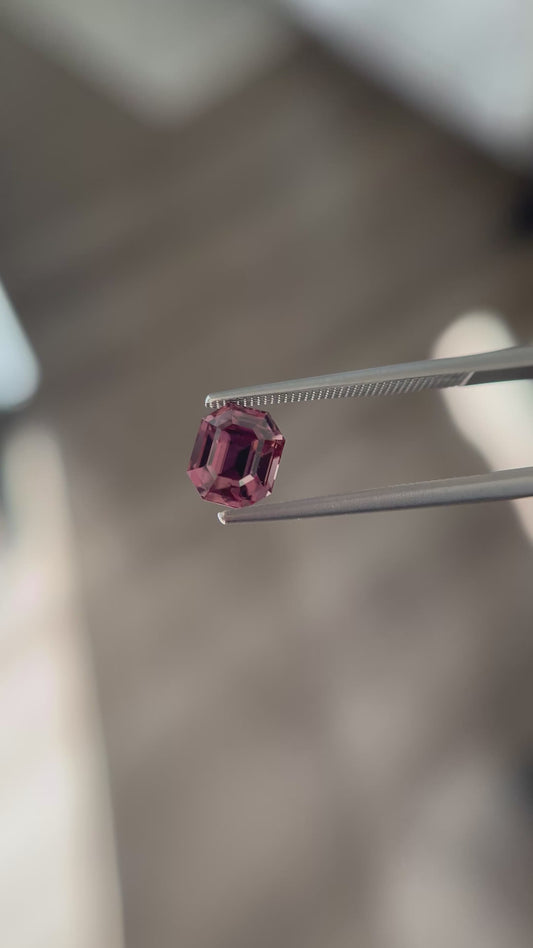 2.55ct Pink Zircon