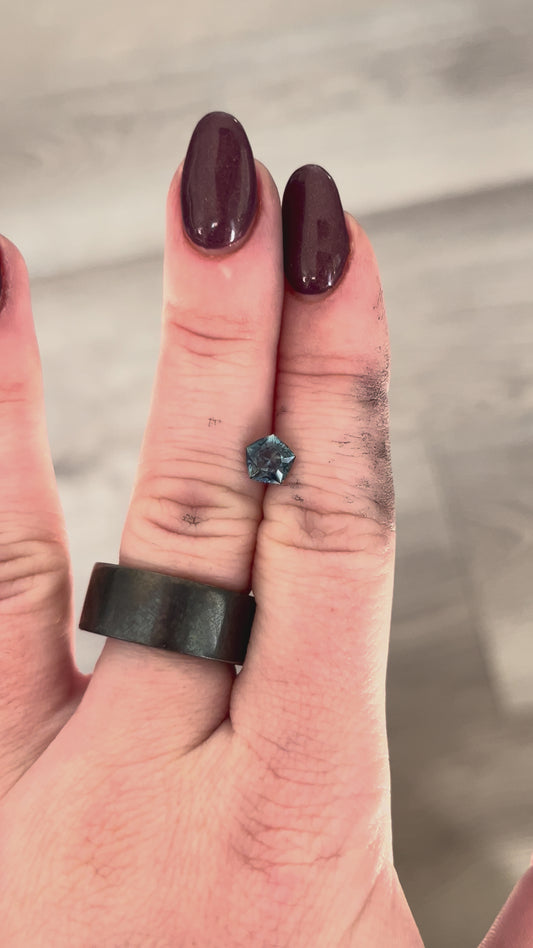 0.90ct Montana Sapphire